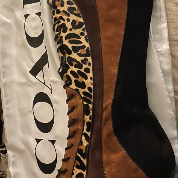 Coach Suede Animal Print Boots Size 8 Brand new - Picture 2 of 5